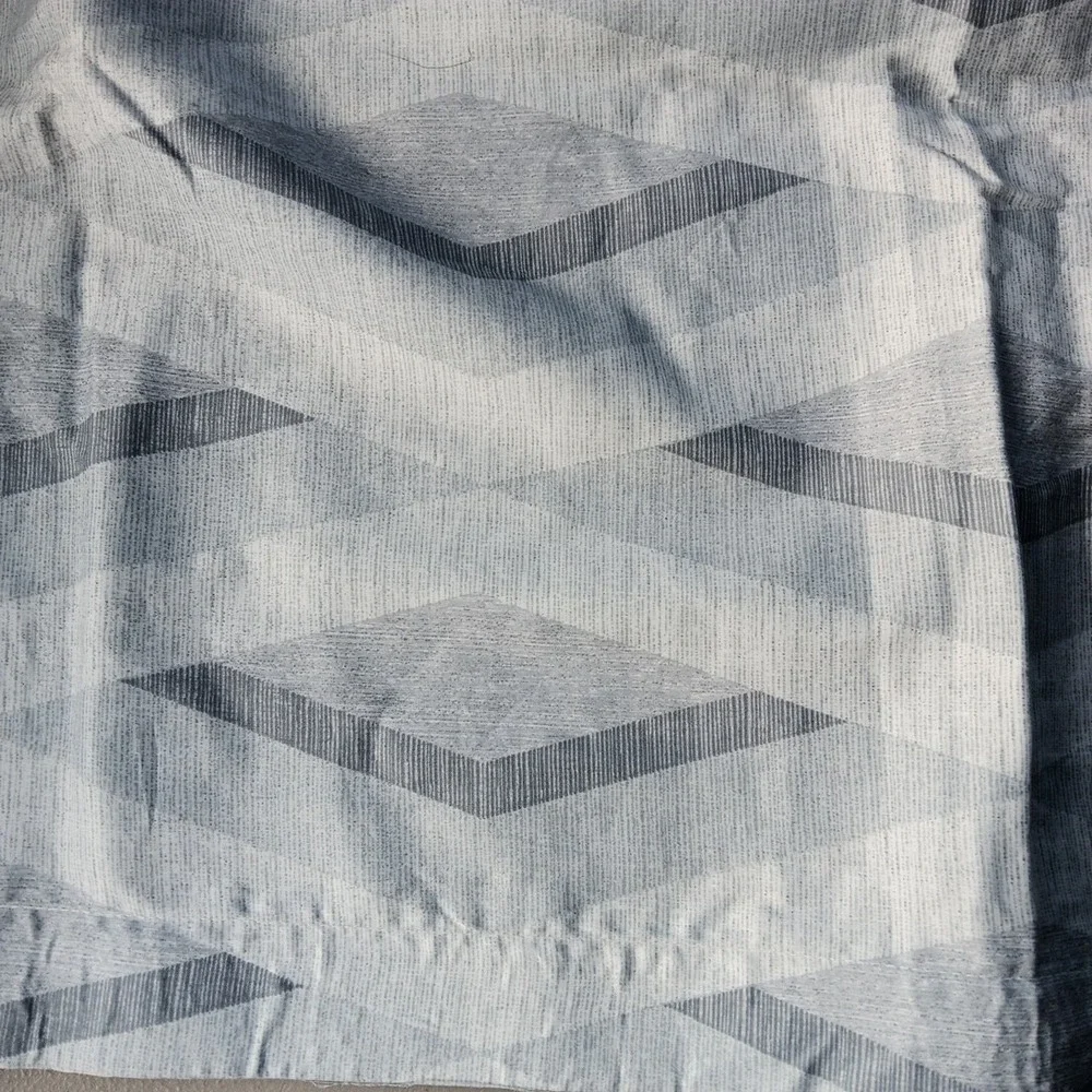 2‎ JCPenney Pillowcases Sham KING Gray 3D Geometric Zipper Urban Vintage Retro